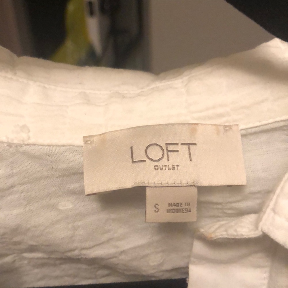 White long sleeve blouse